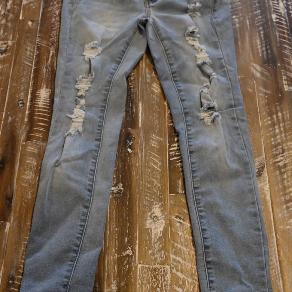 Jeans - Picture 3 of 3